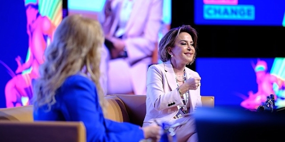 Emine Sabancı Kamışlı’ya Üstün Başarı Ödülü