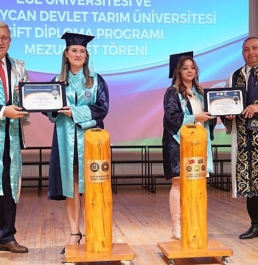 eu-ile-adau-arasindaki-cift-diploma-programi-ilk-mezunlarini-verdi-gRdK1qDt.jpg