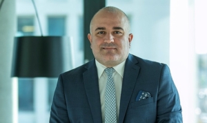 ey-uretken-yapay-zek-bankacilik-sektorunde-verimliligi-derinden-etkiliyor-vZScJOUT.jpg