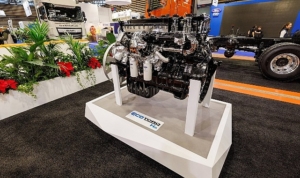 ford-trucks-tek-silindirliden-sonra-cok-silindirli-hidrojen-motorunun-ateslemesini-gerceklestirdi-cczlYPBU.jpg