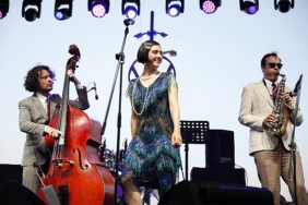 galataport-jazz-festivali-hafta-sonu-binlerce-muzikseveri-agirladi-1QKS3TbK.jpg