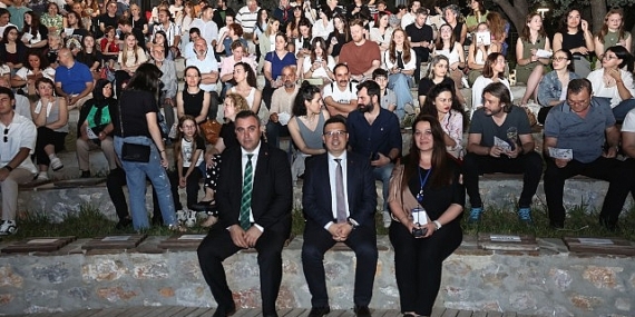 Genç yetenekler “Şah Canavara Mat” ile sahneye çıktı