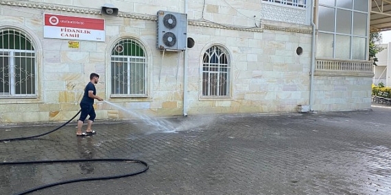 Gölcük Belediyesi ekipleri Kurban Bayramı öncesinde tüm hazırlıklarını tamamladı