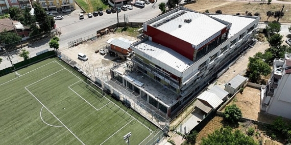 Hasan Doğan Gençlik Merkezinde kompozit cephe imalatı