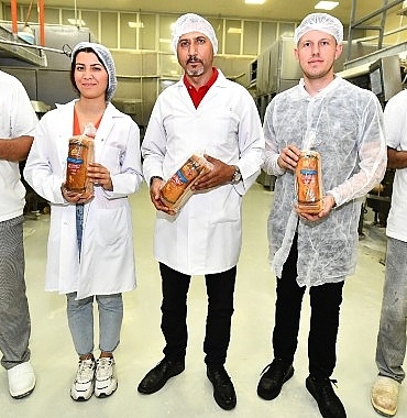 izmir-buyuksehir-belediyesinin-halk-ekmek-fabrikasindan-yeni-urun-colyak-hastalari-icin-ozel-uretim-ekmek-EiLCYq7v.jpg