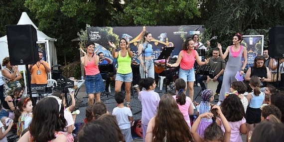 Kadıköy’de Çocuk Tiyatro Festivali Başladı