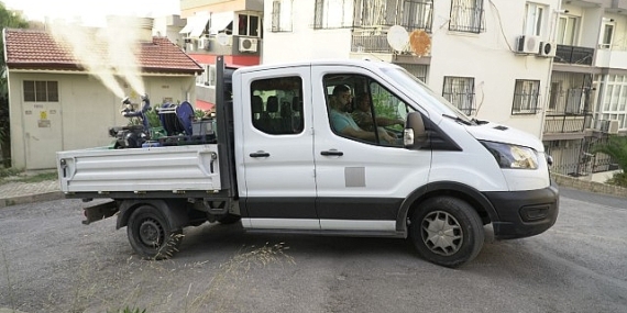 Karabağlar’da mahalle mahalle ilaçlama yapıldı