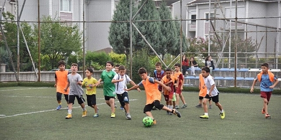Kartepe Yaz Spor Okulları Sezonu Açılıyor