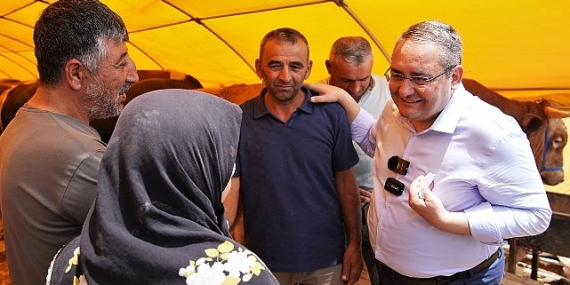 Keçiören Belediye Başkanı Dr. Mesut Özarslan, bu yıl baştan aşağı yenilenen Bağlum Kurban Pazarı’nı ziyaret etti