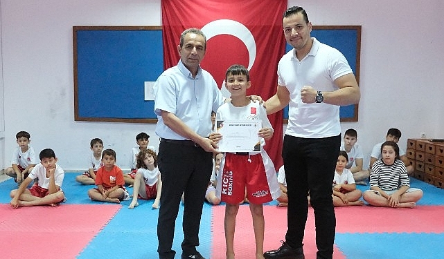 kemer-belediyesi-kick-boks-sporculari-kusak-atladi-jUibZ8ht.jpg