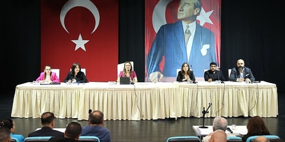 Konak Belediye Meclisi ayın ikinci oturumunu gerçekleştirdi