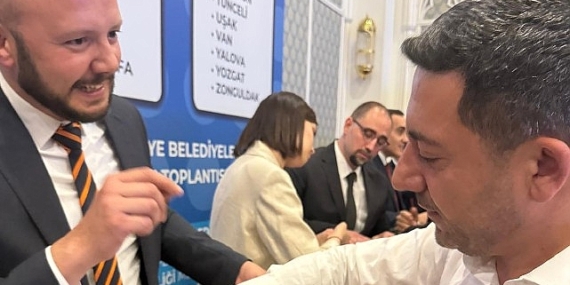 Nevşehir Belediye Başkanı Rasim Arı, Ankara’da düzenlenen Türkiye Belediyeler Birliği (TBB) Meclis Toplantısı’na katıldı