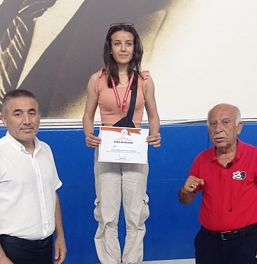 nevsehir-belediyesi-sporculari-mersinde-katildiklari-kick-boks-turkiye-sampiyonasi-grup-secmeleri-musabakalarinda-onemli-dereceler-j7FF9lbL.jpg