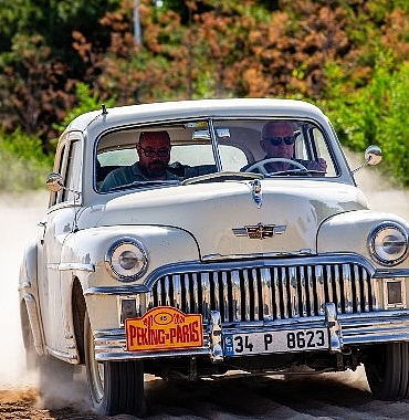 pekin-paris-klasik-otomobil-rallisi-turkiyede-UlifdG4u.jpg
