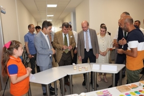selcuklu-ilce-kaymakami-eflatun-can-tortop-ve-selcuklu-belediye-baskani-ahmet-pekyatirmaci-sehit-erkan-ABWBTC8D.jpg