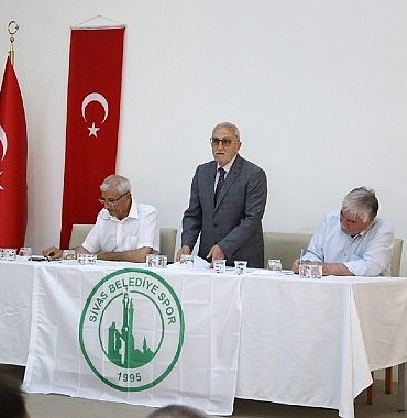 sivas-belediyespor-olagan-ustu-genel-kurulu-gerceklestirildi-zxzuqm9s.jpg