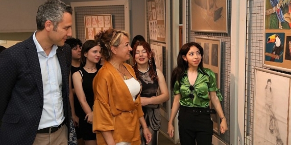 Yedi öğrenciden “Yedili Yansıma” sergisi
