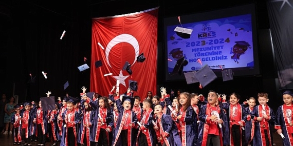 Büyükşehir kreşlerinde mezuniyet coşkusu