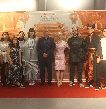 cin-kultur-merkezi-kurulusunun-25yilini-senliklerle-kutladi-HrZbAwzh.jpg