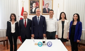 egeli-egitim-bilimci-doc-dr-usludan-mentor-destekli-psikolojik-ihtiyaclara-duyarli-ogretim-projesi-UWddSyhn.jpg