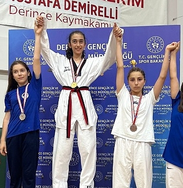 golcuk-belediyesporlu-3-taekwondo-sporcusu-kocaelide-duzenlenen-musabakalarda-sampiyon-olarak-turkiye-sampiyonasina-katilmaya-hak-xyBcnnQh.jpg