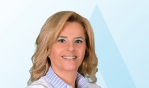gunes-klor-ve-klima-goz-alerjisini-tetikliyor-NnYN9VcD.jpg