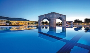 hilton-dalamanda-aile-boyu-tatil-keyfi-UrsHyRrg.jpg
