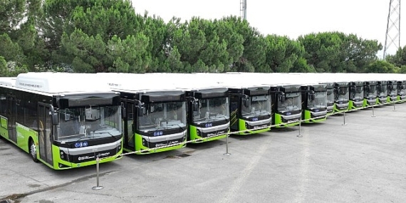 Kocaeli Büyükşehir’in 20 yeni otobüsü teslim edildi