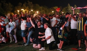 milli-cosku-antalya-sokaklarina-tasti-yQ3Dref5.jpg