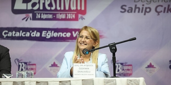 Başkan Ovalıoğlu, “Kadınların Yerel Yönetimlerdeki Başarıları ve Karşılaştıkları Zorluklar” Panelinde Konuştu