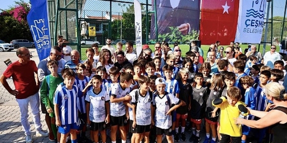 Ilıca Ahmet Keleş Spor Tesisi Yeni Haliyle Çocuklarla Buluştu