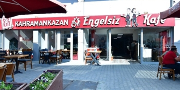 kahramankazanda-engeller-engelsiz-kafede-asiliyor-IZu7l8NK.jpg