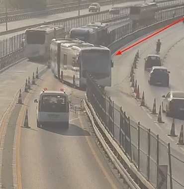 kucukcekmecede-bu-sabah-yasanan-metrobus-kazasiyla-ilgili-iettden-aciklama-yapildi-61yud3L4.jpg