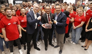 mediamarkt-turkiyede-yatirima-devam-dedi-100-magazasini-acti-W1CWXQLn.jpg