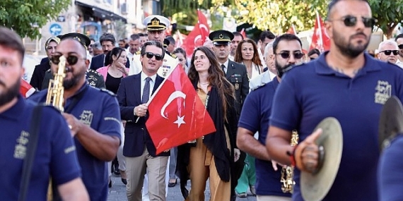 Alaçatı’nın Kurtuluşu’nun 102. Yılı Coşkuyla Kutlandı!