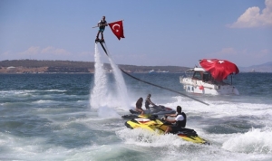 aliaga-belediye-baskani-serkan-acar-balikcilarimizi-tum-imkanlarimizla-desteklemeye-devam-ediyoruz-5Ib1mVkS.jpg