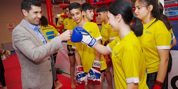Avcılar’da çocuklar, yaz kış demeden sporla buluşuyor