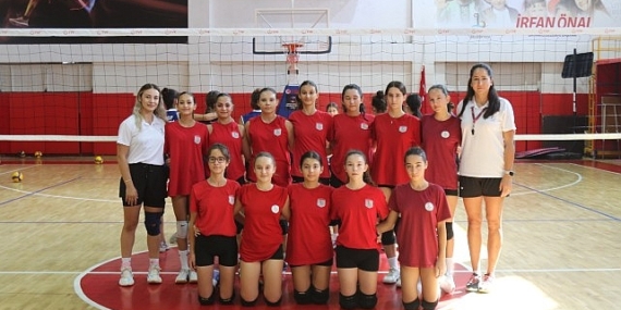 Bayraklı’da 9 Eylül voleybol turnuvası