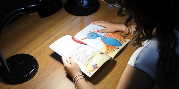 Çankaya Belediyesi Aşık Veysel Engelsiz Yaşam Merkezi’nde hizmet veren Sesli Kütüphane, kitap bağışları ile büyüyor