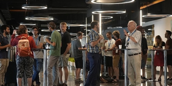 ‘Cosmic WISPers’in halka açık etkinliğinde evrenin karanlık yüzü konuşuldu