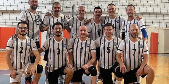 Ege Üniversitesi Voleybol Takımı finale yükseldi