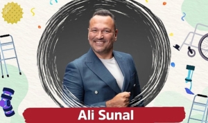 guldur-guldurun-sevilen-sunucusu-ali-sunaldan-cerebral-palsyli-cocuklara-destek-LSahhtdF.jpg