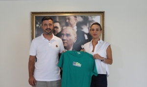 ilham-veren-kentin-cocuklarini-tenis-ile-tanistiracak-protokol-imzalandi-ZBsaIrQO.jpg