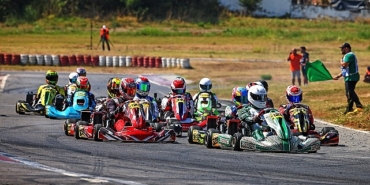 karting-4-ayakta-nefes-kesen-mucadele-yasandi-AKsgPRUq.jpg