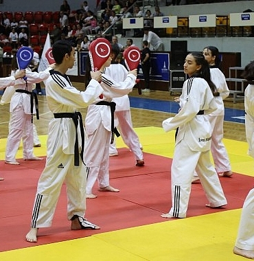 kis-spor-okullari-23-eylulde-basliyor-frnaldfj.jpg