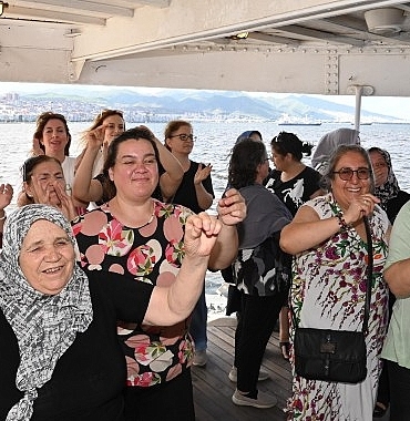 manisali-kadinlara-korfez-turu-duzenlendi-HyMa4V7D.jpg