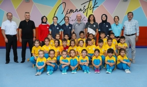 sporun-merkezi-selcukluda-yaz-spor-okullari-sona-erdi-PTj3wqbc.jpg