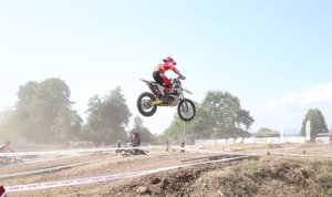 super-enduro-sampiyonasi-nefes-kesti-C5vUAwr8.jpg