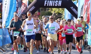 uluslararasi-ayvalik-kurtulus-yari-maratonu-kosuldu-IhLRmUIe.jpg