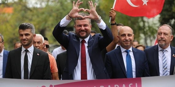 12. Uluslararası Balkan Şenliği Buca’ya renk kattı